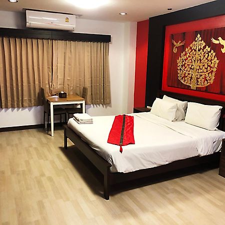 Zip Hotel & Restaurant Pattaya Eksteriør billede