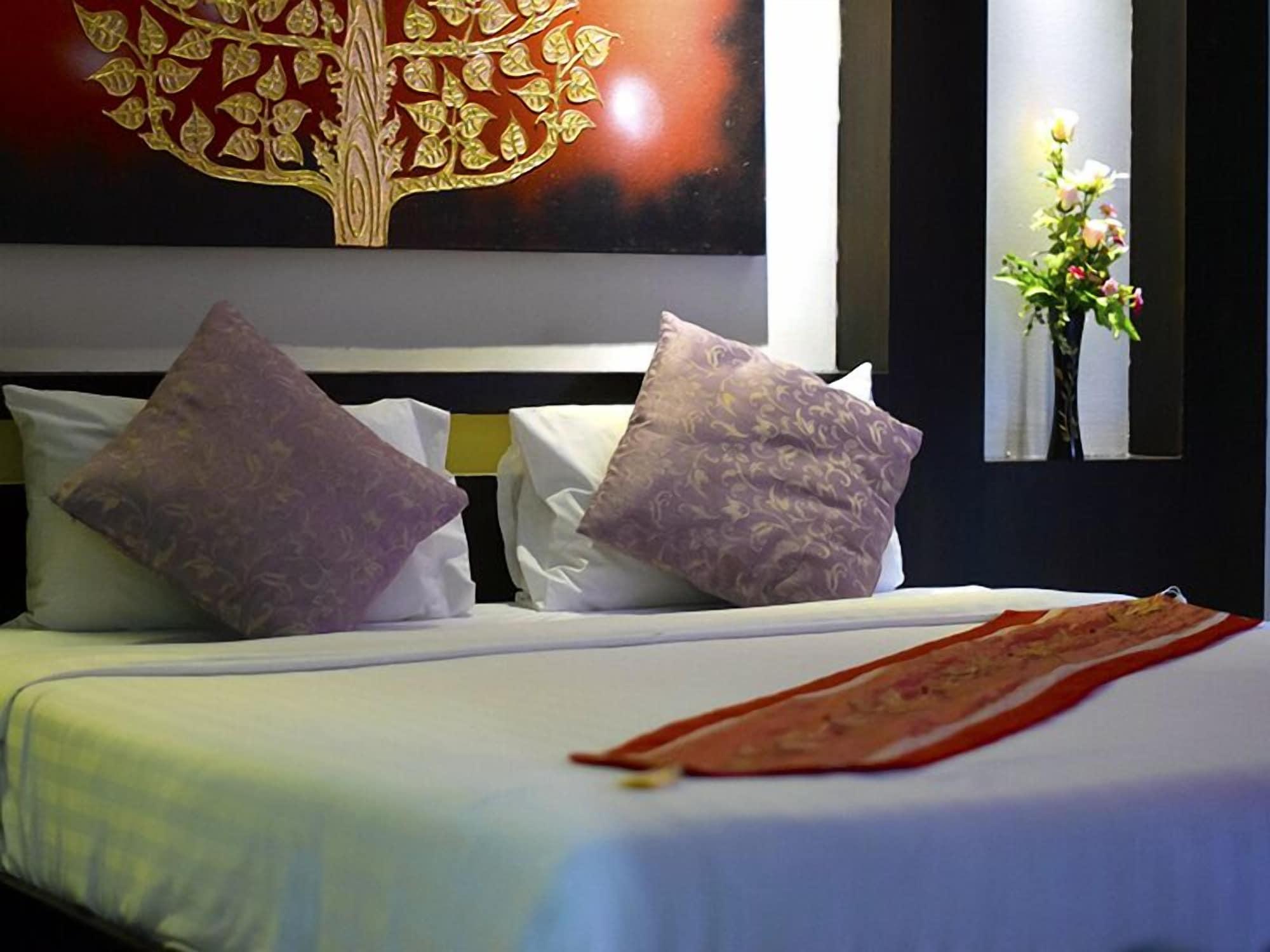 Zip Hotel & Restaurant Pattaya Eksteriør billede